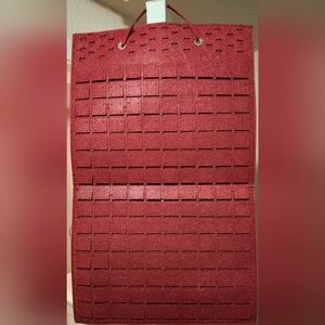 NWOT 22"x18" Red Felt Earring Holder, Holds 300 Pairs, in Flawless Condition